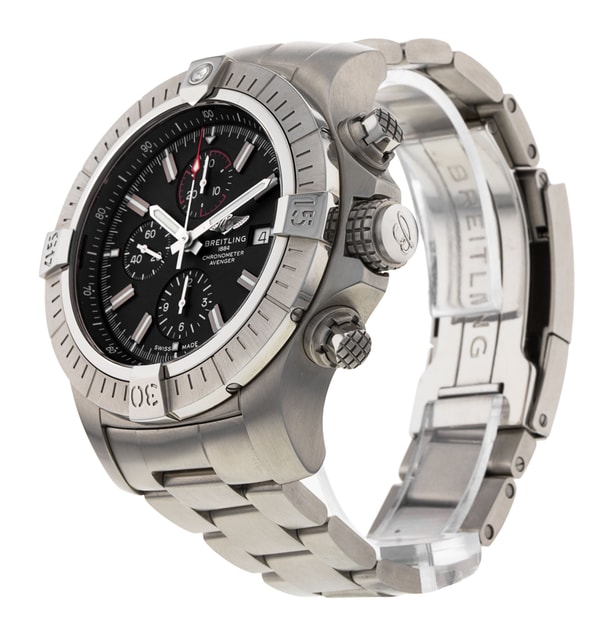 Breitling Super Avenger A13375 Image 2